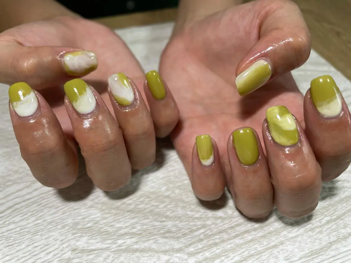 ネイル ハンドネイル Ulu Nail 🌱MOMOKAのネイルデザイン
