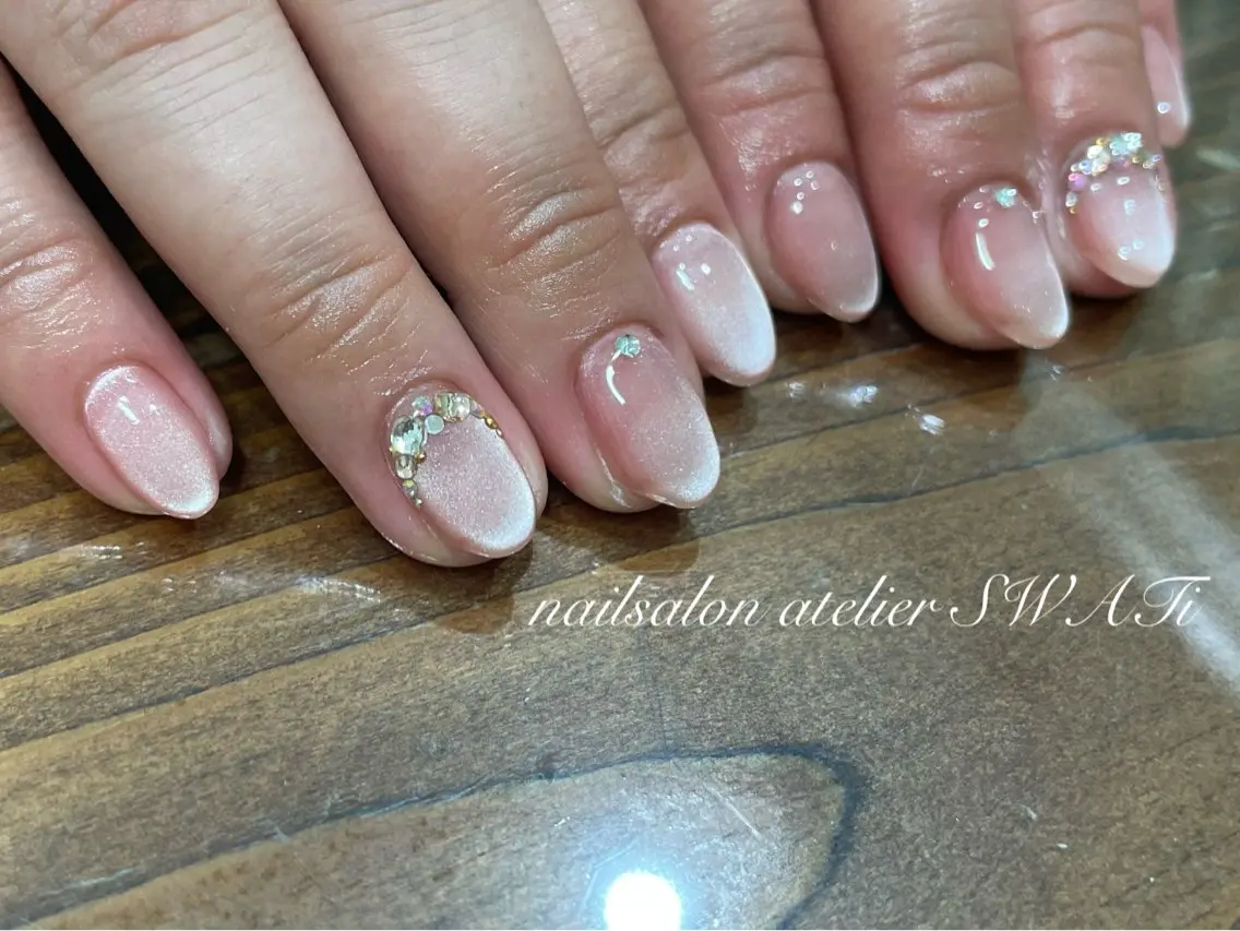 ネイル ハンドネイル nailsalon SWATiのネイルデザイン