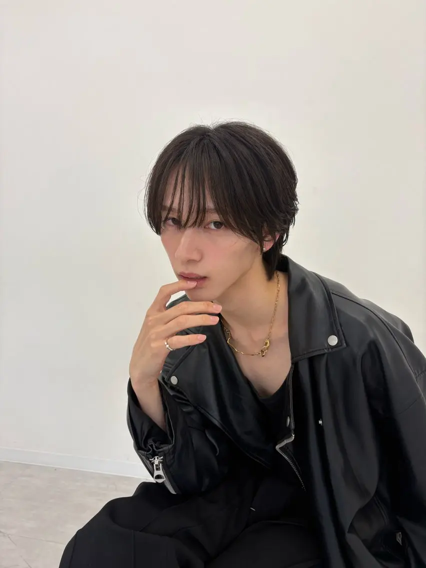 カラー メンズ メンズウルフカット ウルフカット 美容室Hip's decoのヘアスタイル