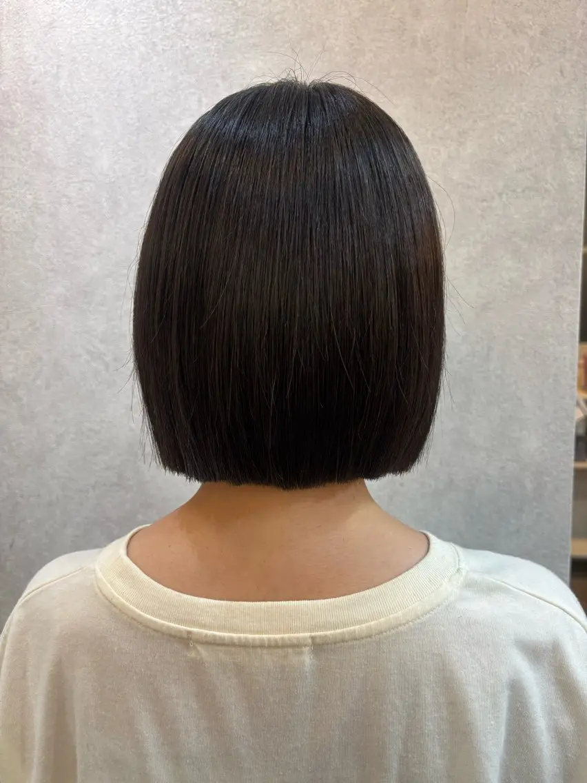 ショート 切りっぱなしボブ ボブ 💜髪質改善/ 艶カラー/ミナ🩷のヘアスタイル