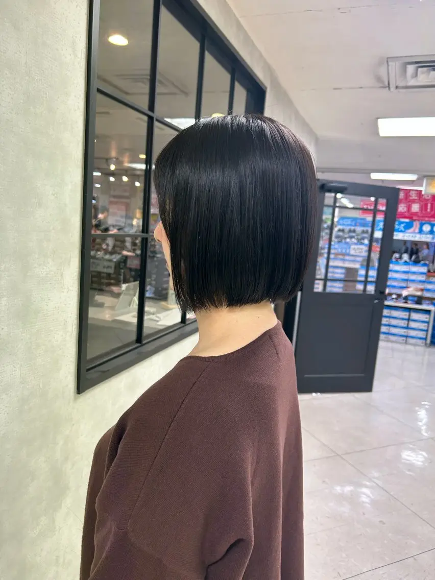 ショート カラー ボブ 🌈半谷 千尋⛅️✨のヘアスタイル