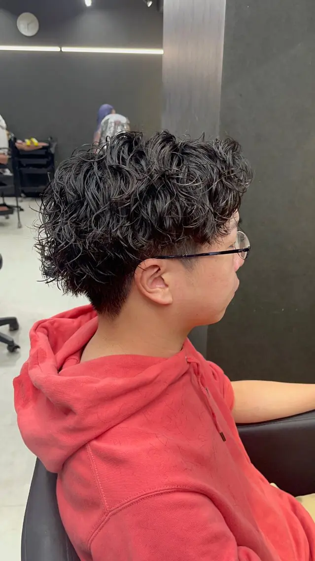 パーマ メンズ bateau よしきのヘアスタイル