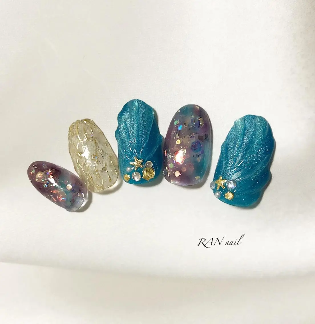 ネイル フットネイル キラキラネイル 大理石ネイル(マーブル) オフィスネイル 春ネイル ハンドネイル フットネイル RAN nailのネイルデザイン