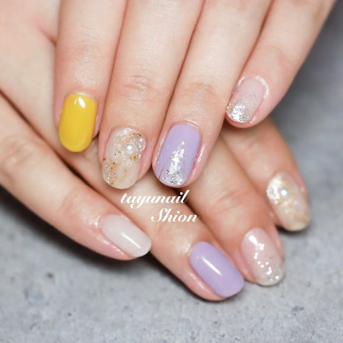 ネイル アートネイル ジェルネイル キラキラネイル ニュアンスネイル パラジェル ネイルサロン 【たゆnail】のネイルデザイン
