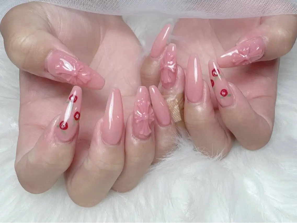 ネイル グラデーション 韓国ネイル マグネットネイル ニュアンスネイル オフィスネイル ハンドネイル Hana Rose Nailのネイルデザイン