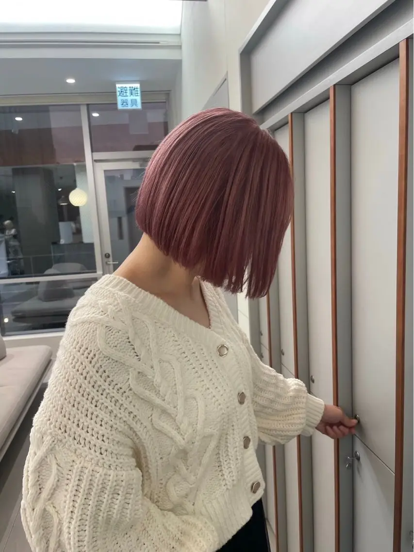 カラー ブリーチ ヘアカラー カラーモデル 🍬Sena🐩のヘアスタイル