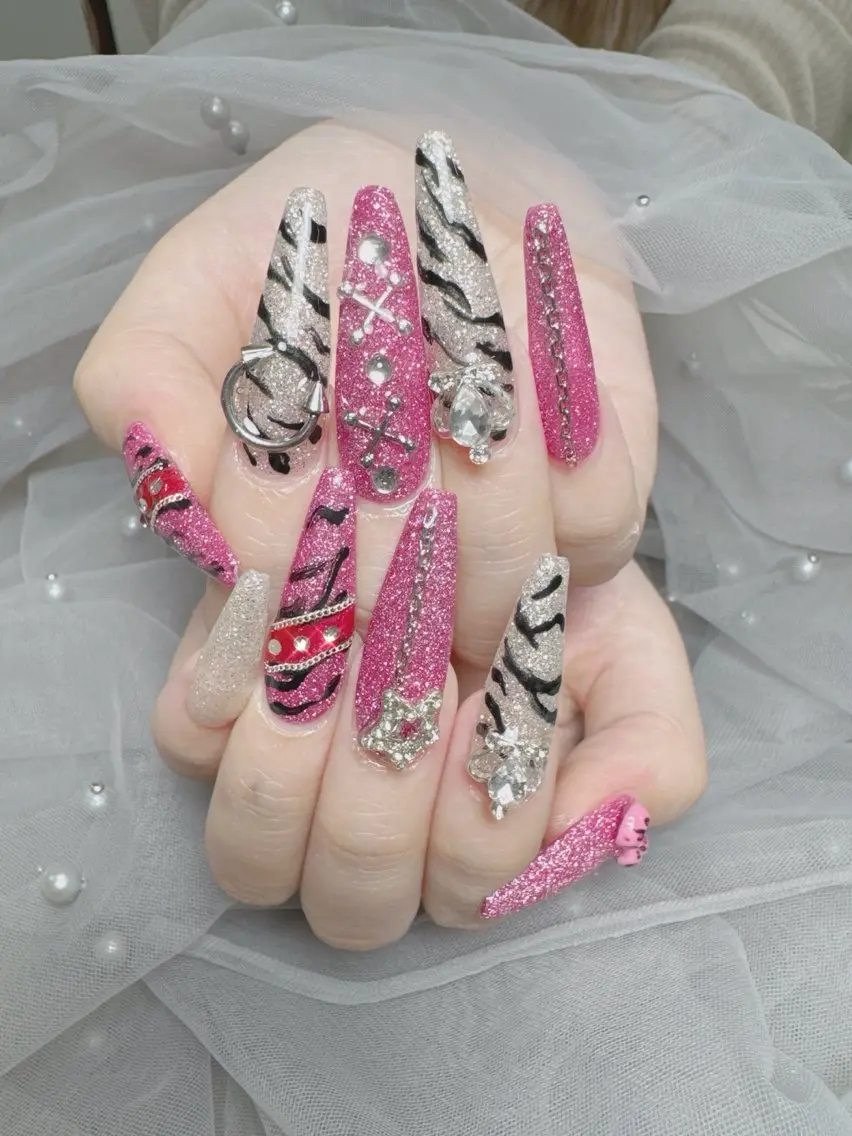 ネイル ハンドネイル EN salon💅 🦋もり💕のネイルデザイン