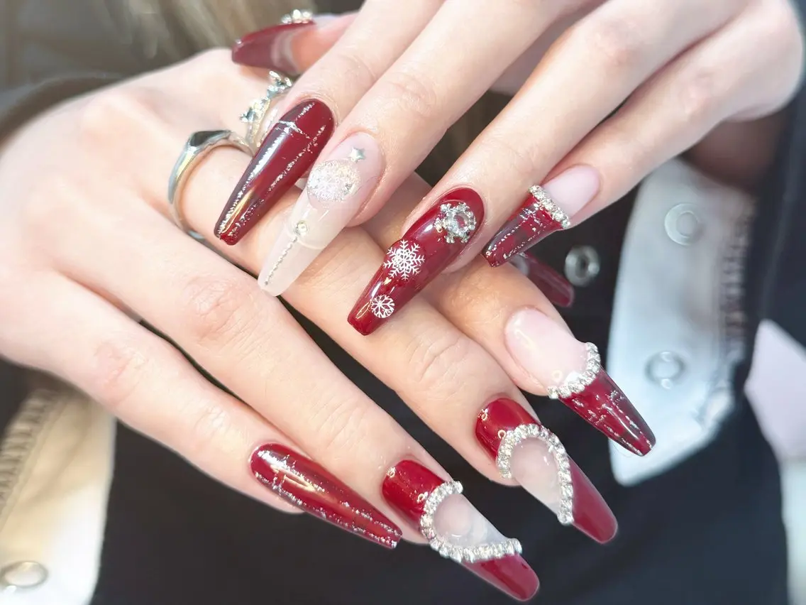 ネイル アートネイル オーロラネイル チークネイル フレンチネイル ガラスフレンチ ハンドネイル 🎀🎀YooLi Nail Salonのネイルデザイン