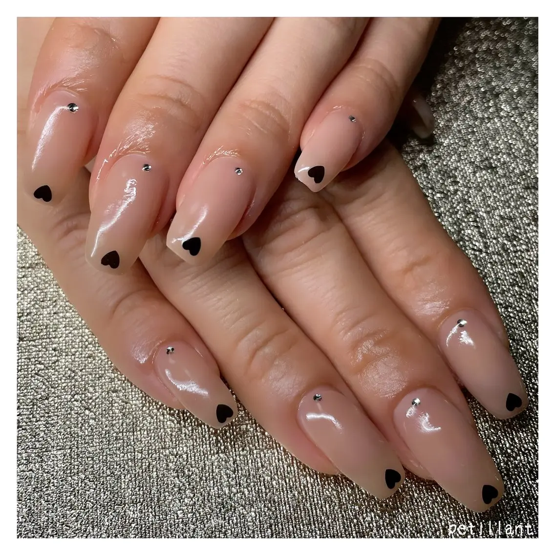 ネイル アートネイル ハート シンプルネイル 冬ネイル クリスマス nail salon petillantのネイルデザイン