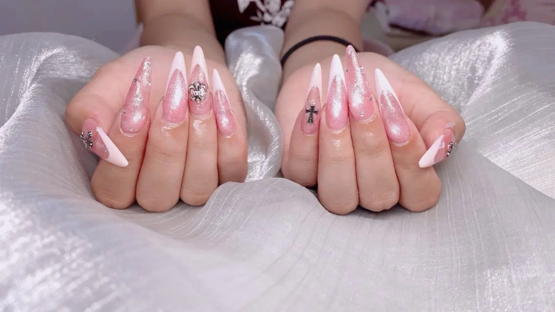 ネイル ハンドネイル Yuka Nail Salonのネイルデザイン