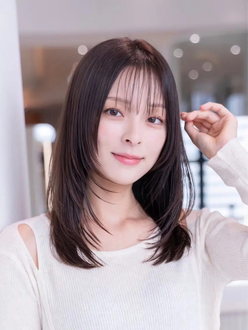ミディアム くびれヘア 韓国風ヘア レイヤーカット カット ヘアカラー トリートメント レイヤー/ハッシュ 渋谷/サッタのヘアスタイル