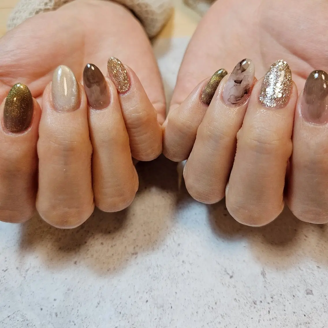 ネイル マグネットネイル シンプルネイル ハンドネイル Nailsalon manoのネイルデザイン