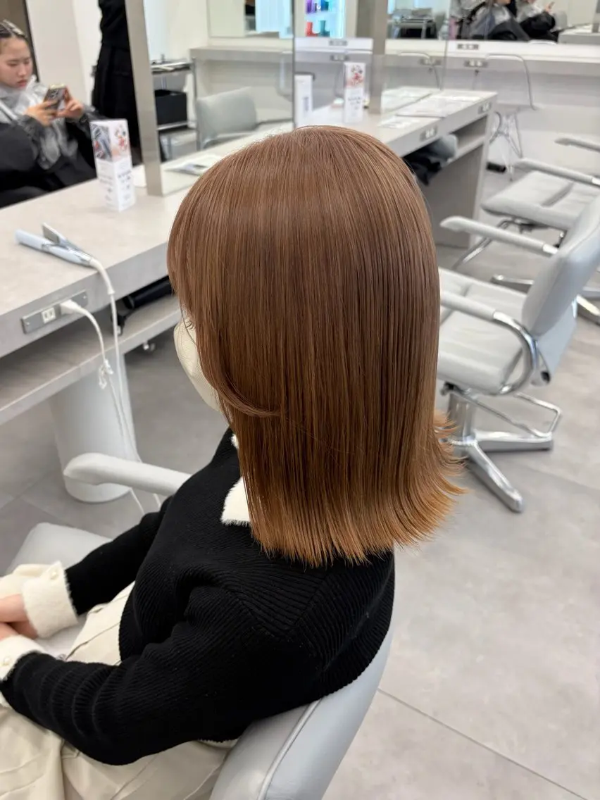 セミロング 🖤韓国風カラー🩷 /ツヤ髪✨️はるかのヘアスタイル