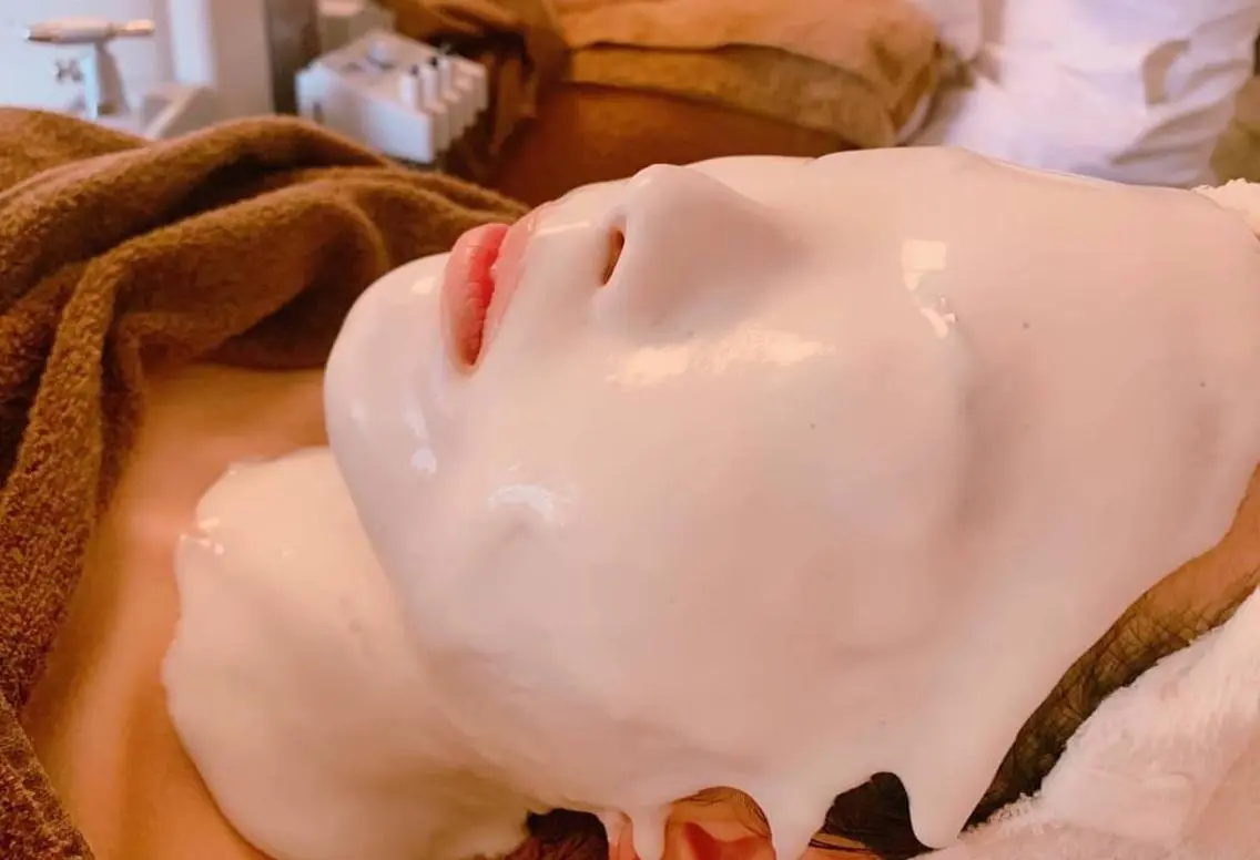 美白&保湿ケア☀️【美白！くすみ、シミ、ニキビ跡&保湿ケア】アドバンスコース＋ホワイトニングパックの写真