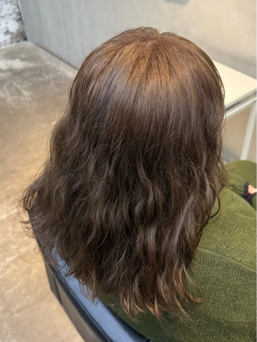 カラー ベージュカラー ブリーチ 透明感カラー ブリーチなしカラー カット ヘアカラー SAKI /レイヤー/ベージュのヘアスタイル