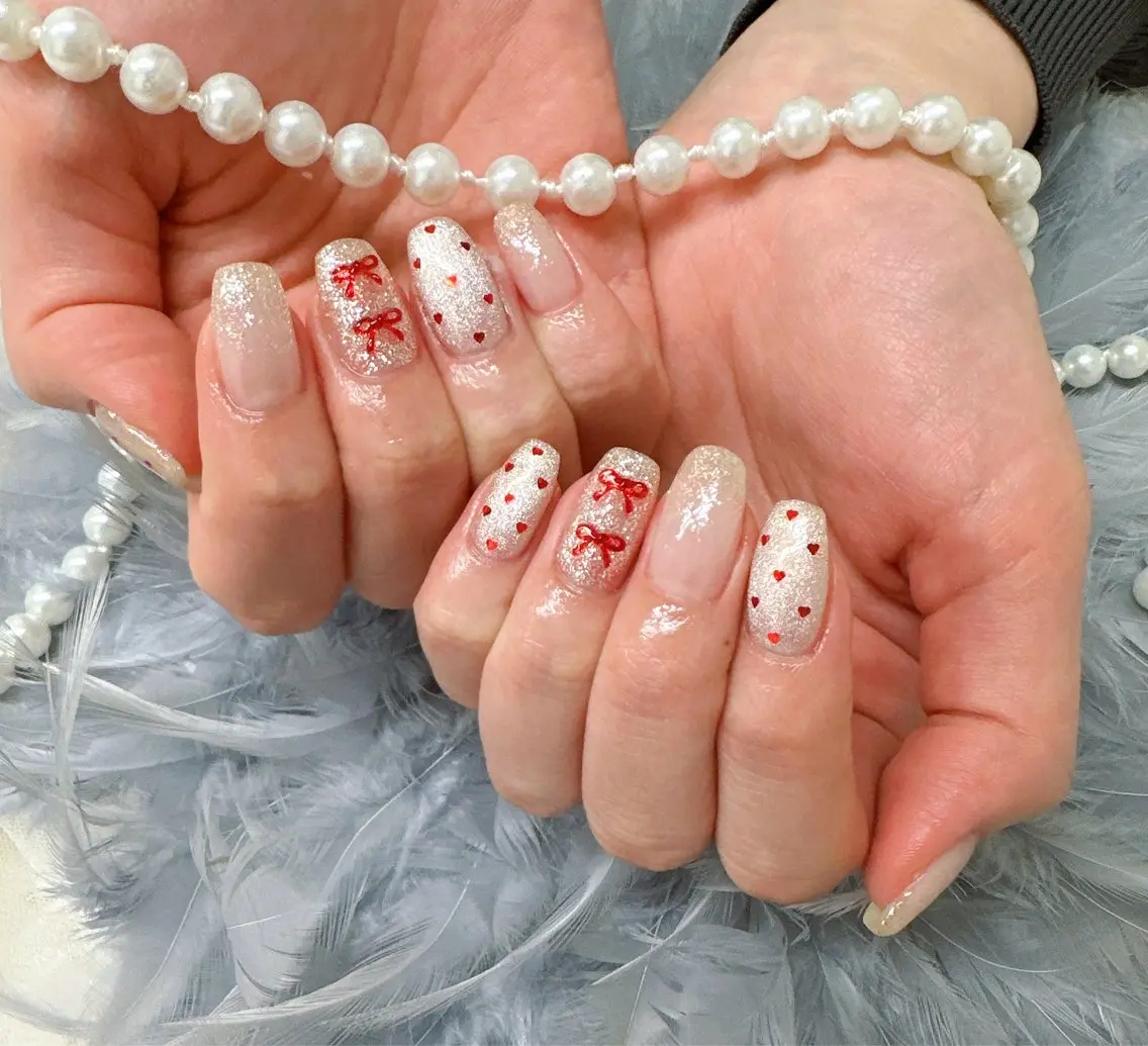 ネイル グラデーション ハート ラメ(グリッター) ラメグラデーション マグネットネイル ハンドネイル Pretty Nail Salonのネイルデザイン