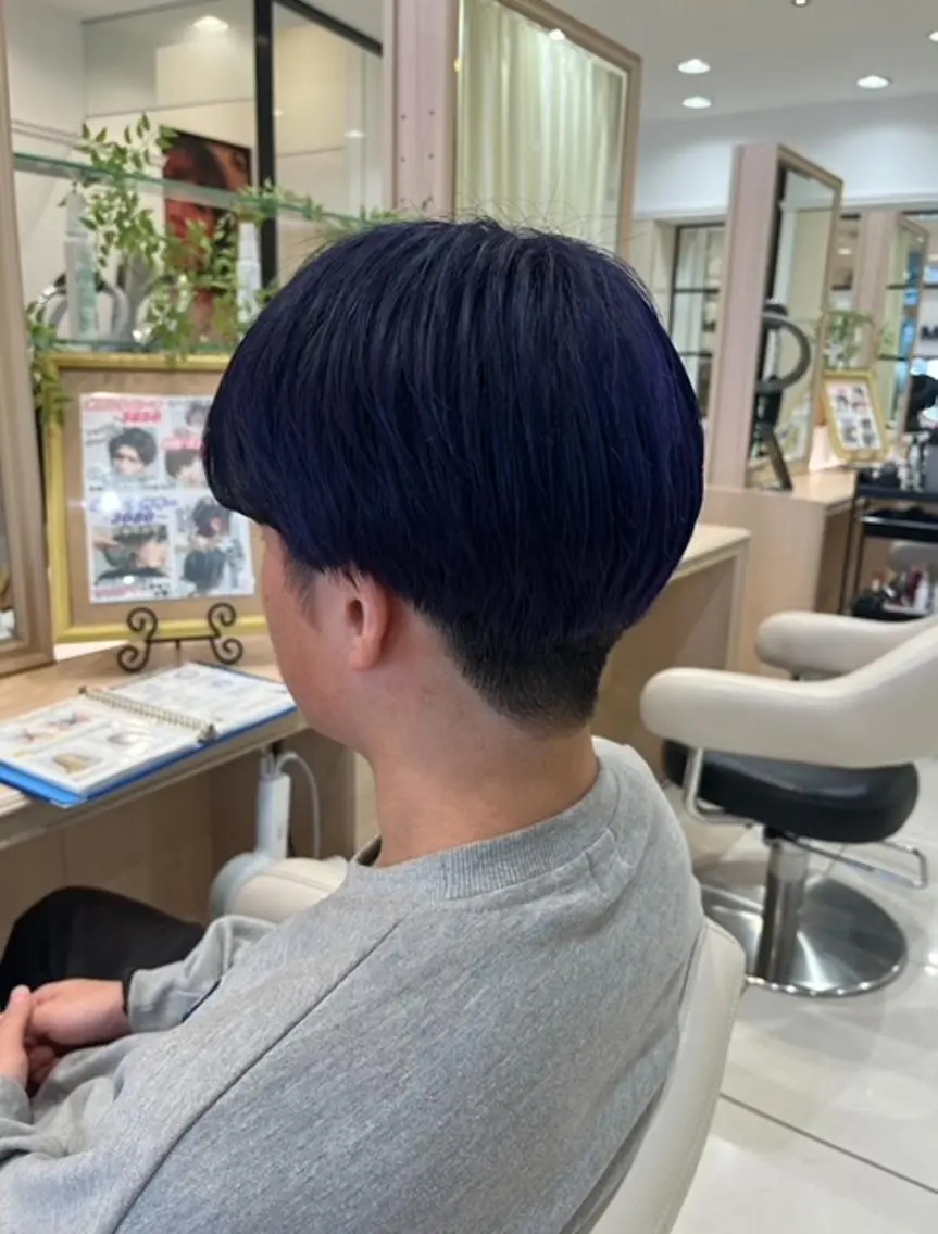 🕘≪9:00〜17:00受付≫メンズカット＋カラー🎧の写真