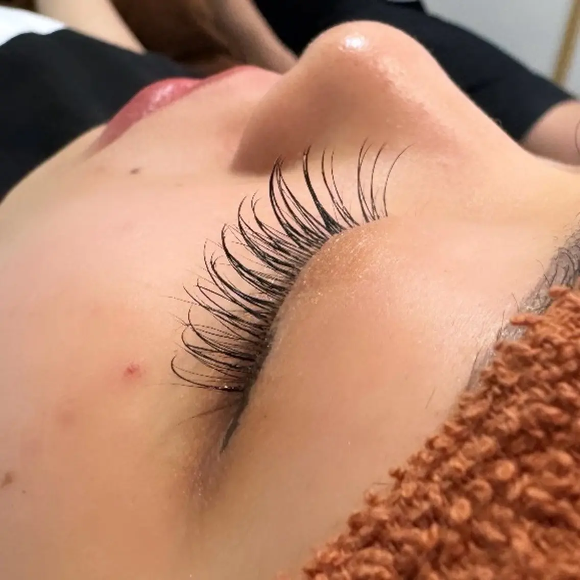 平日限定🐥🩵 カシミアフラットラッシュ 100本の写真