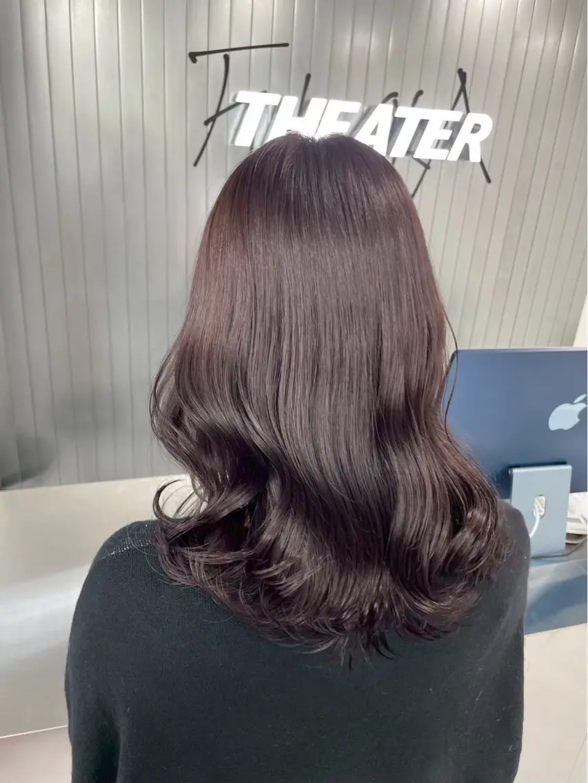 セミロング ラベンダーブラウン ヘアカラー トリートメント 透明感カラー🤎 あすまのヘアスタイル