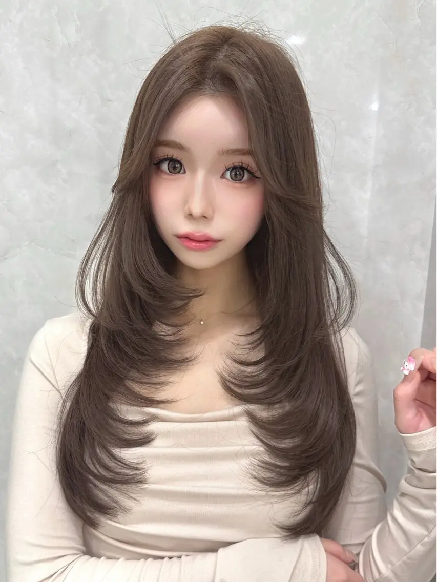 ロング カラー kaho /レイヤーカットのヘアスタイル