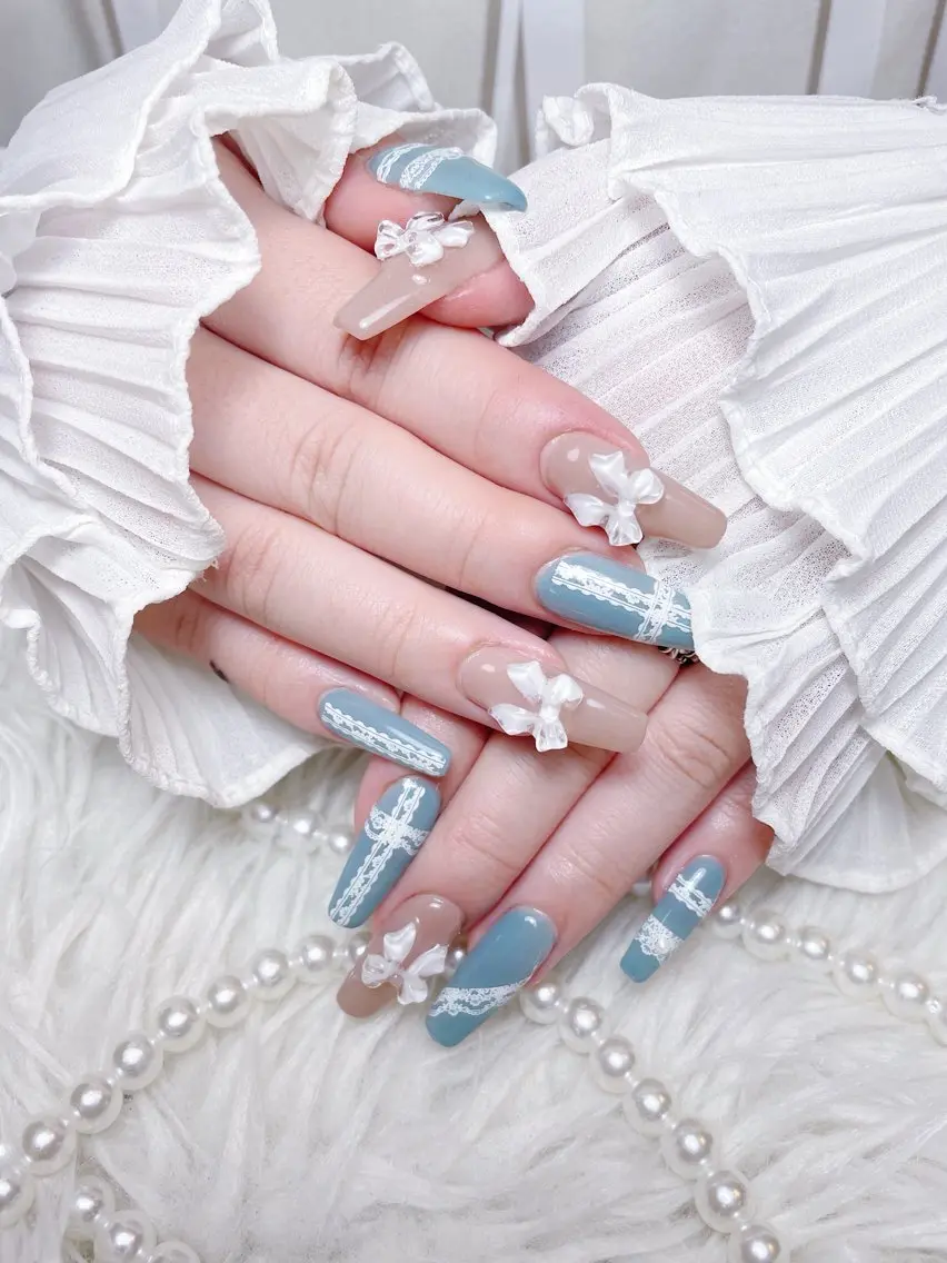 ネイル チークネイル 長さ出し フラワーネイル フレンチネイル ガーリー ハンドネイル NEW NAIL 池袋のネイルデザイン