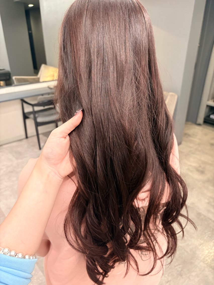 カラー 楠 彩乃のヘアスタイル