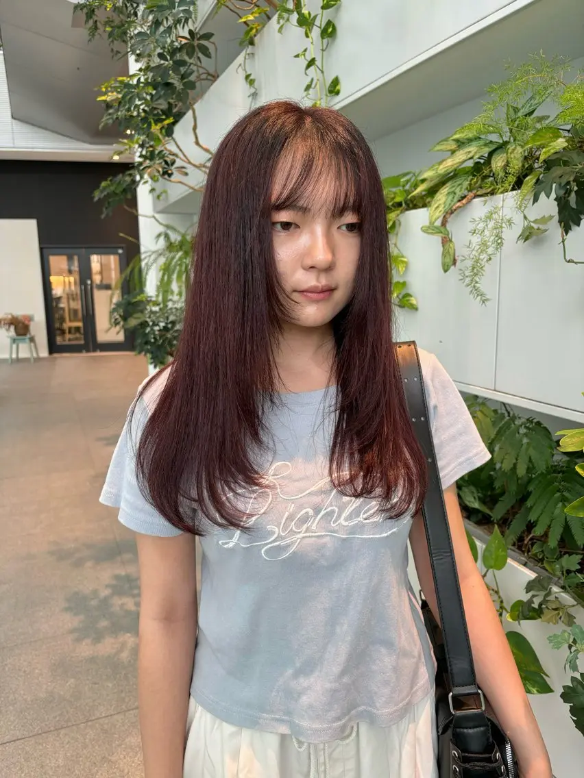 ロング ピンクブラウン 顔周りカット レイヤーカット くさかみさき🌼暖色 /耳つぼ/オタク🌼のヘアスタイル