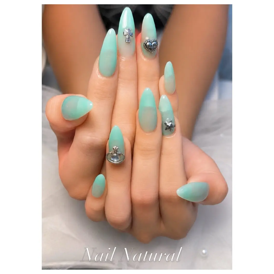 ネイル 持ち込み ハンドネイル Nail salon Natulalのネイルデザイン