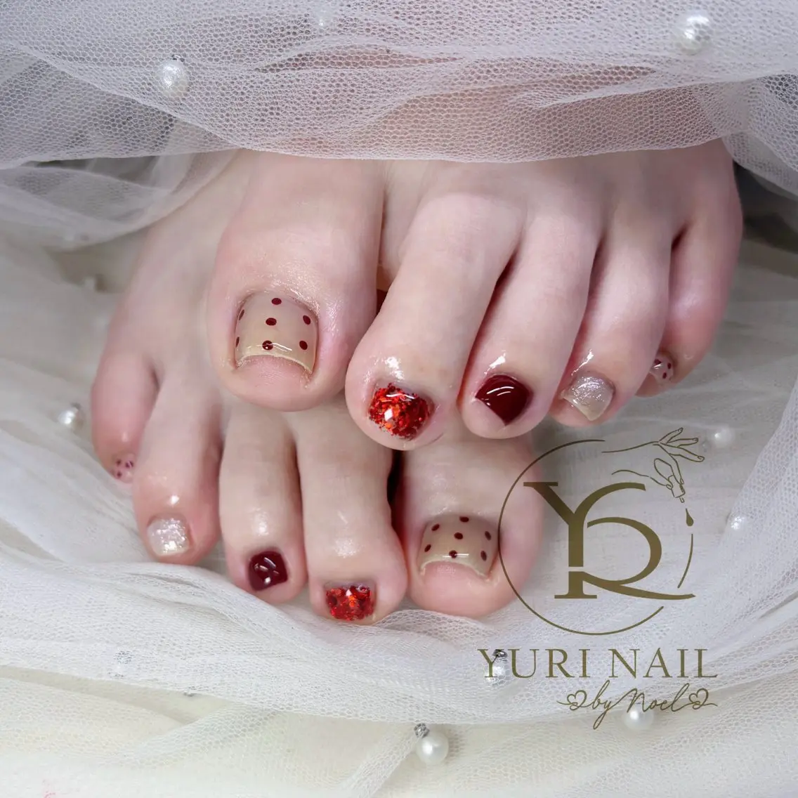 ネイル ハンドネイル フットネイル ハンドケア YURI Nail NARITAのネイルデザイン