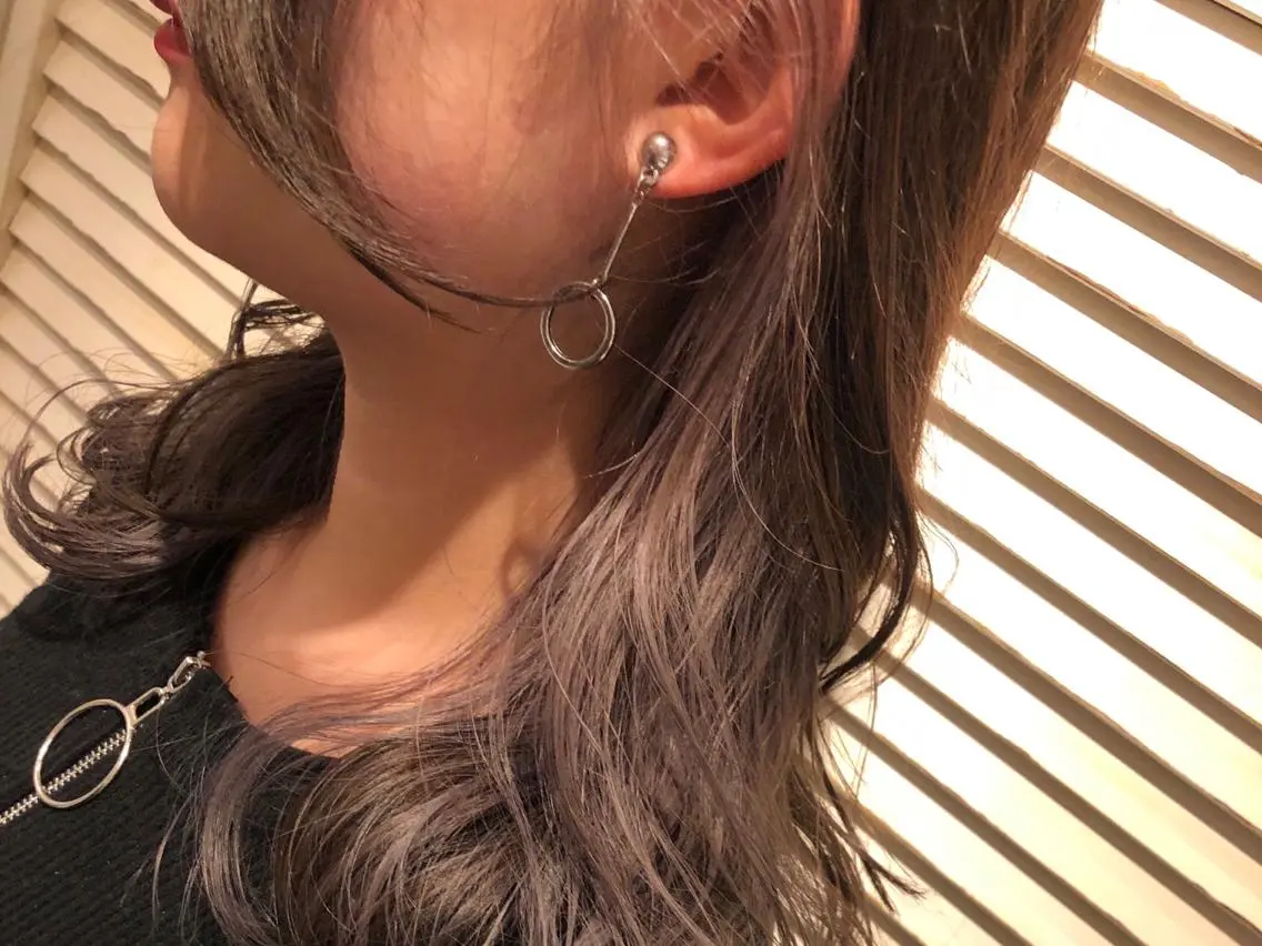 セミロング Zina 渋谷のヘアスタイル