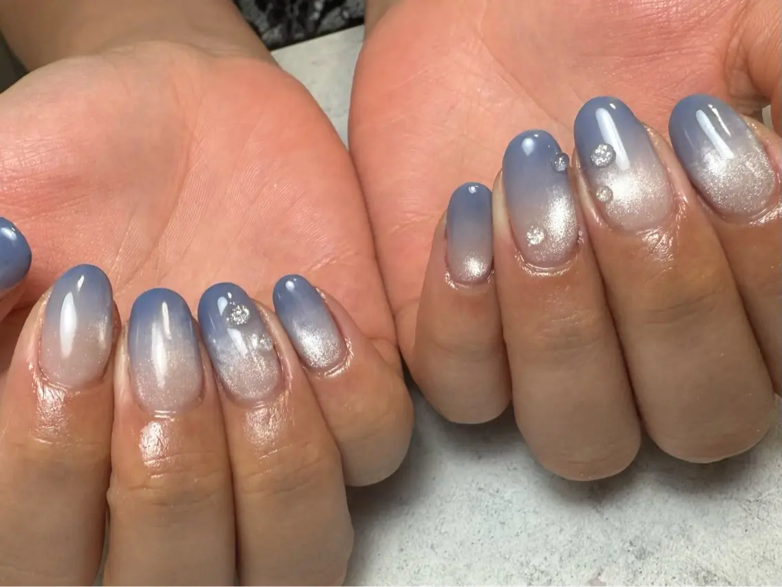 ネイル ブルー グラデーション マグネットネイル A. nailのネイルデザイン