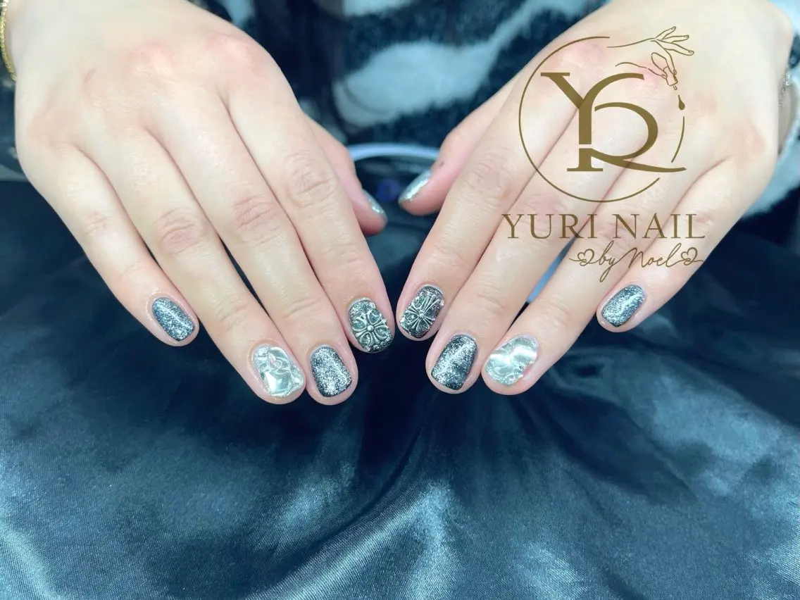 ネイル チークネイル フットネイル 韓国ネイル ニュアンスネイル オフィスネイル ハンドネイル フットネイル ハンドケア YURI Nail NARITAのネイルデザイン