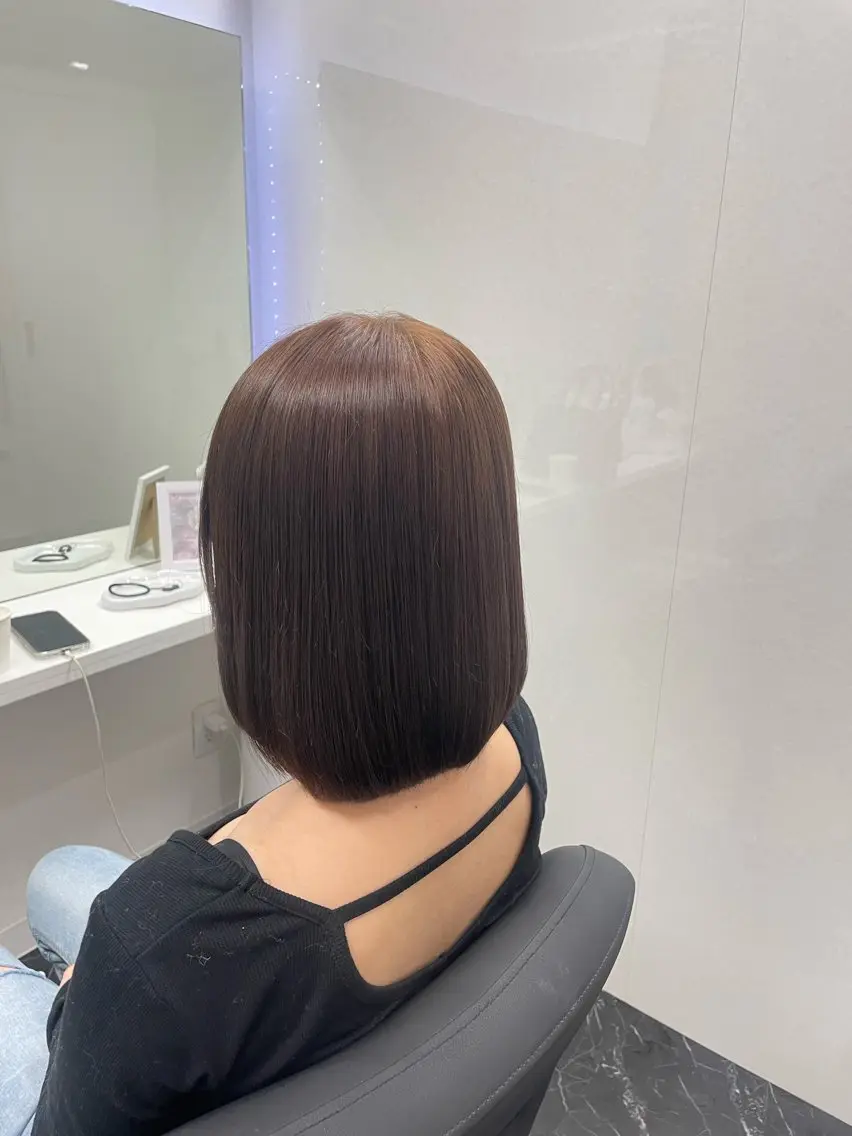 ミディアム カラー ベージュカラー ブリーチ 透明感カラー ダブルカラー ブリーチなしカラー Blue/博多/ 水口莉沙のヘアスタイル