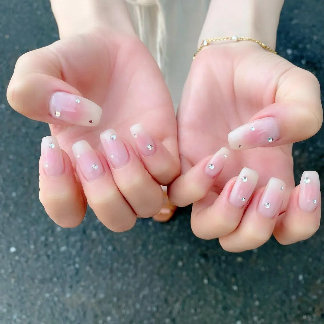 ロング カラー パーマ ヘアアレンジ メンズ キッズ ネイル マツエク・マツパ アイブロウ パリジェンヌラッシュリフト まつげパーマ ロング アートネイル チークネイル ハンドネイル Salon Ｋのネイルデザイン