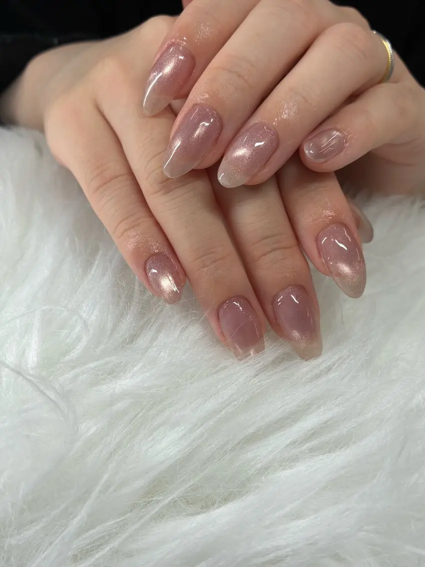 ネイル ハンドネイル mi.o erina 🐈‍⬛のネイルデザイン