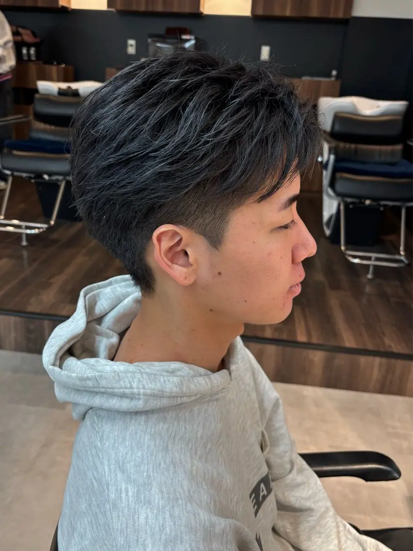メンズ ビジネス 保立フェザーパーマ 大人メンズヘア船橋駅のヘアスタイル