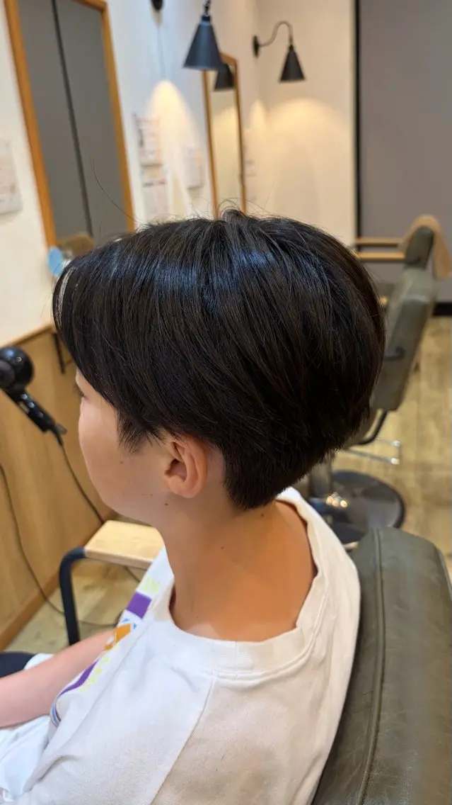 ミディアム メンズ センターパート 山田 響也のヘアスタイル