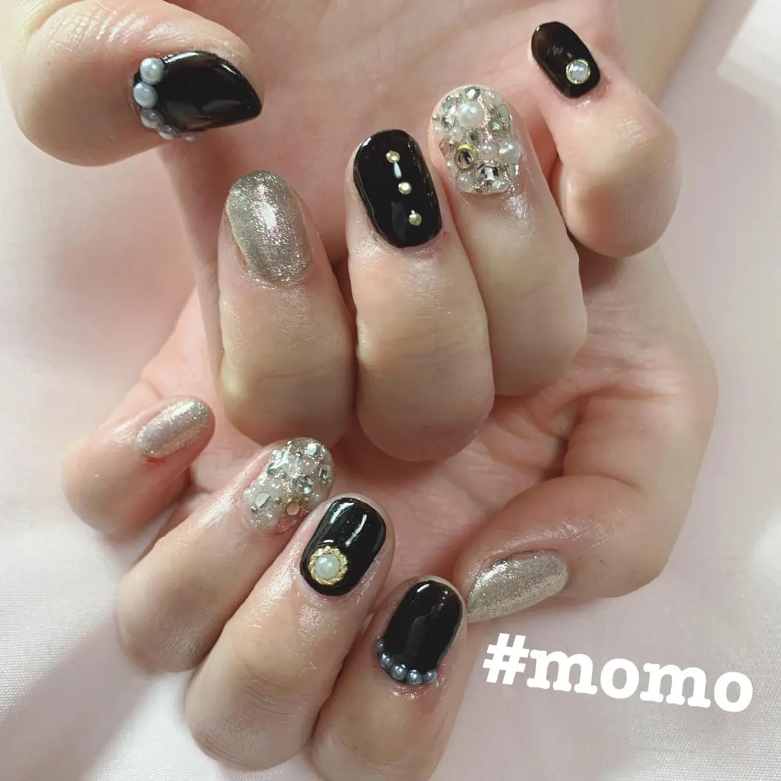 ネイル ハンドネイル フットネイル nailsalon momoのネイルデザイン
