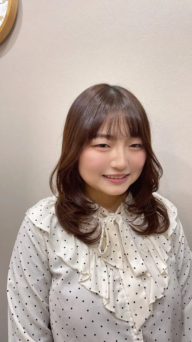 ミディアム レイヤーカット jamme/ JURIのヘアスタイル