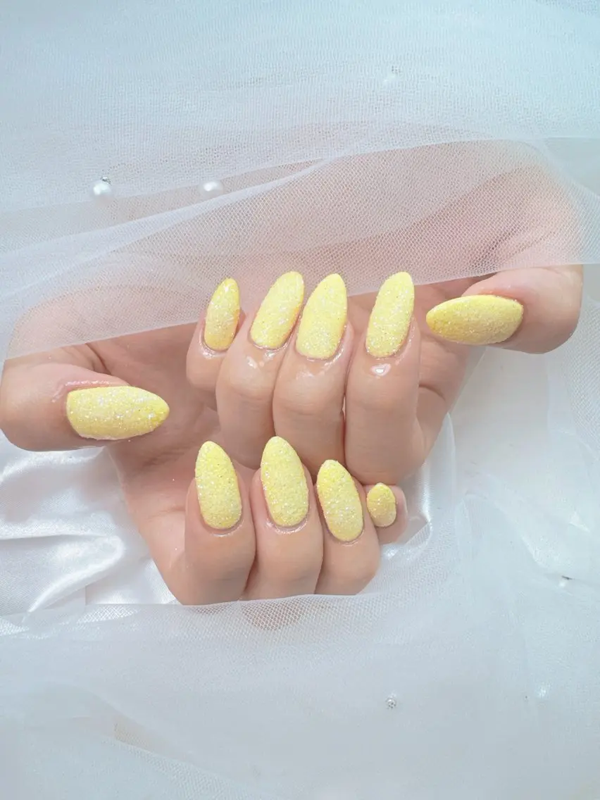 ネイル アートネイル チークネイル フレンチネイル ジェルネイル ガラスフレンチ ハンドネイル Queeens nailのネイルデザイン