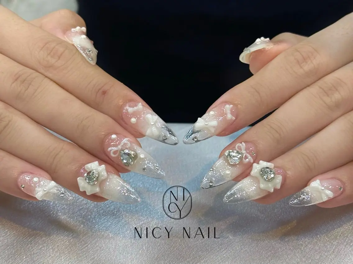 ネイル ハンドネイル NICY NAIL 池袋のネイルデザイン