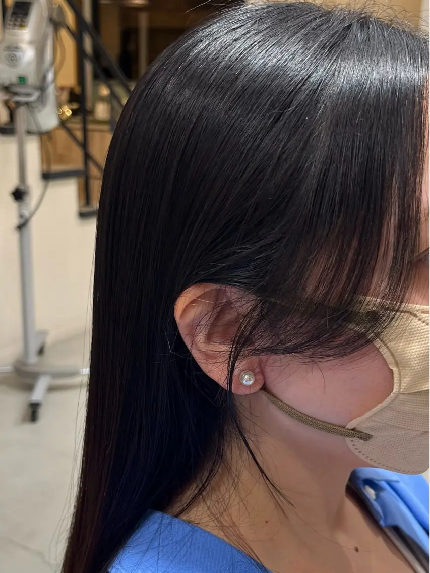 ミディアム 顔周りカット 宮川 結妃のヘアスタイル