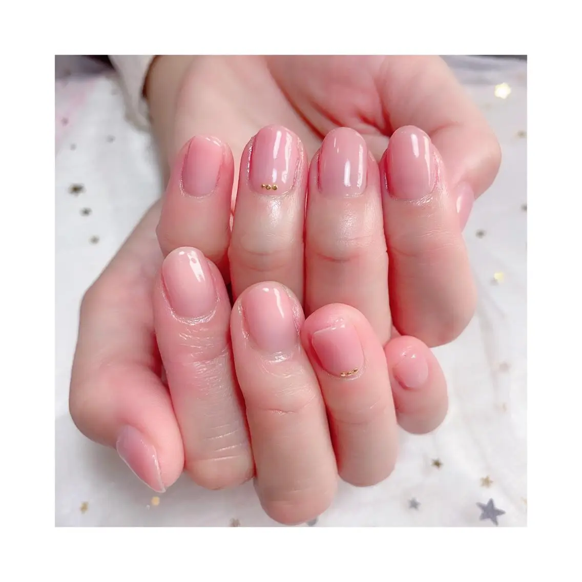 ショート ネイル ジェルネイル ニュアンスネイル オフィスネイル ワンカラーネイル パラジェル 🐾enen style 🐾のネイルデザイン