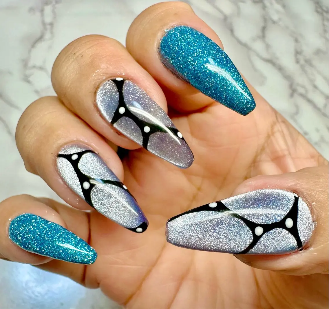 ネイル フラッシュネイル マグネットネイル ニュアンスネイル ワンカラーネイル 夏ネイル Mai’s nailのネイルデザイン