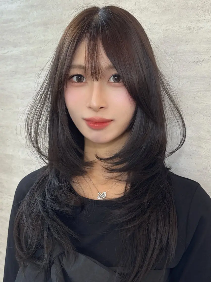 セミロング カラー ヘアアレンジ ヘアカラー トリートメント 韓国レイヤーカット/ 儚げカラーチナツのヘアスタイル