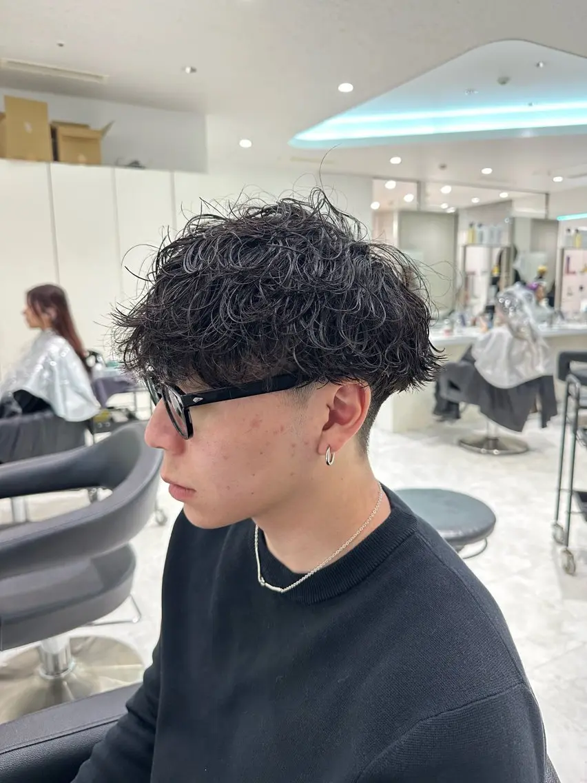 【🐺波巻きパーマ限定メニュー🐺】似合わせメンズカット➕波巻きパーマ➕炭酸スパ➕トリートメント🖤⚡️の写真