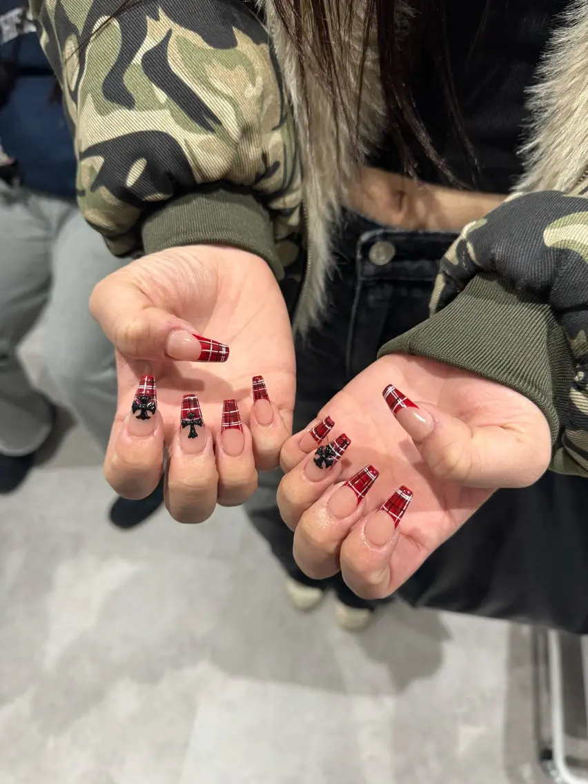 ネイル ハンドネイル IROHA NAIL 北村菜帆のネイルデザイン