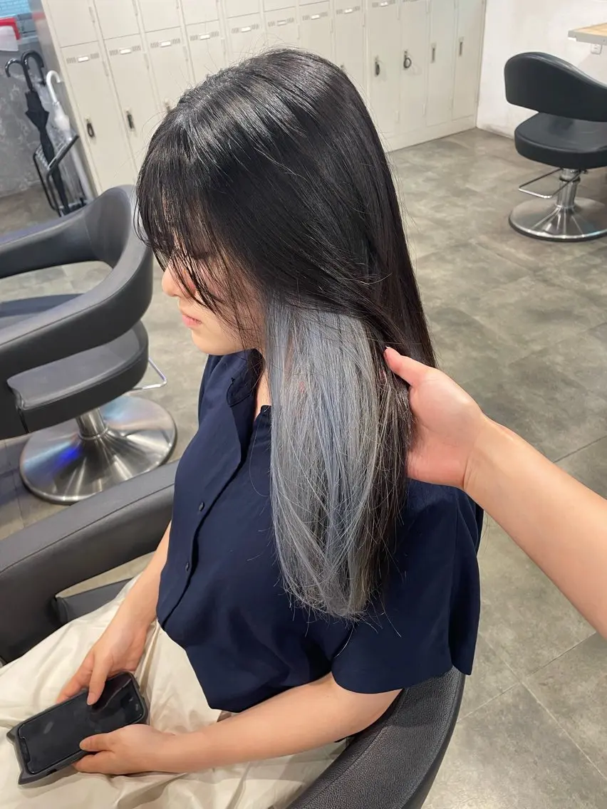 ロング カラー ヘアカラー ハイトーン 横浜💞ミオのヘアスタイル