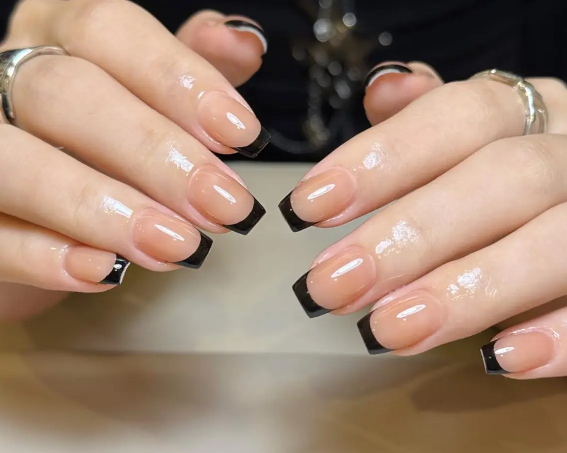 ネイル ハンドネイル 🍑 momo_nailのネイルデザイン