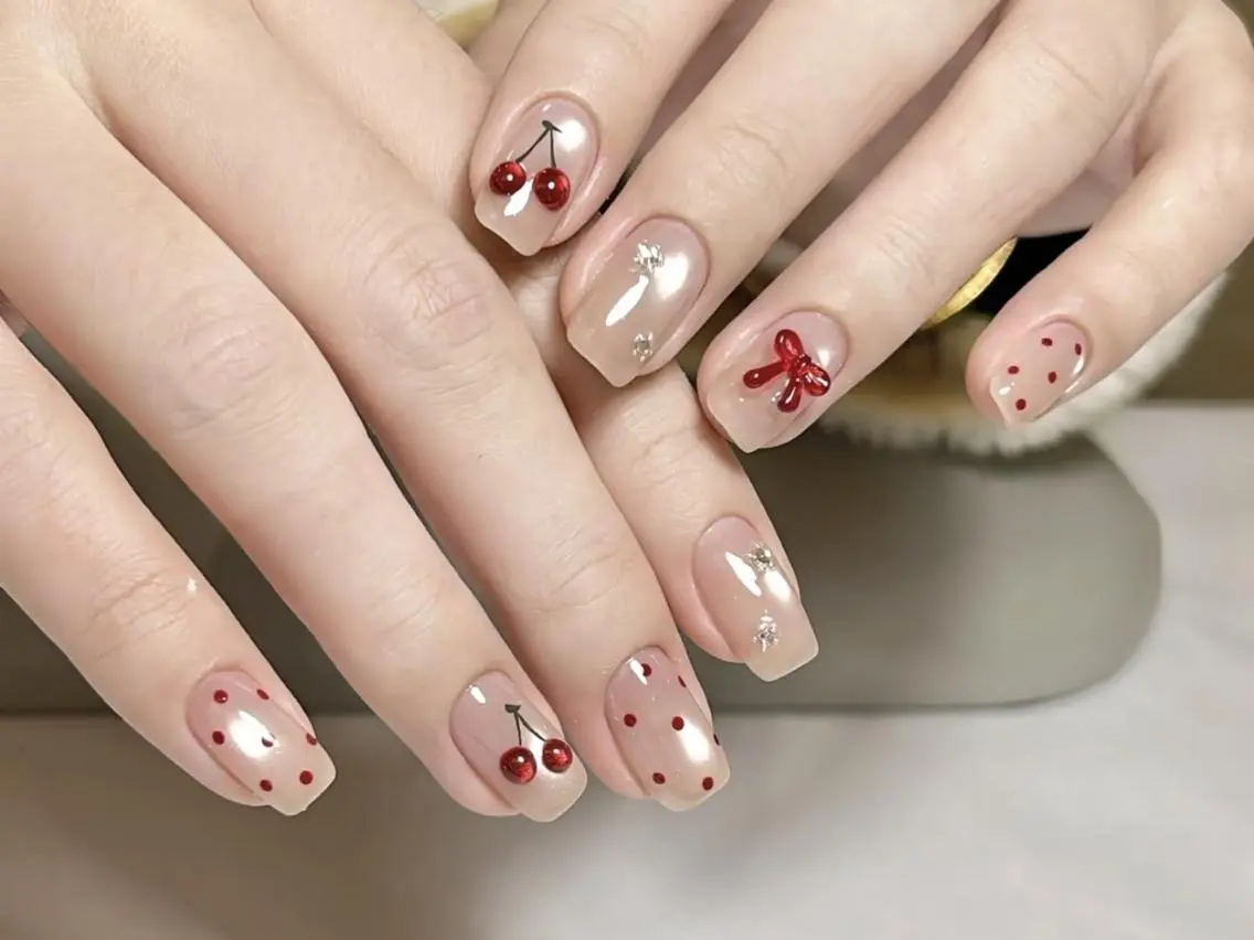 ネイル ハンドネイル ハンドケア MoonNail SALONのネイルデザイン